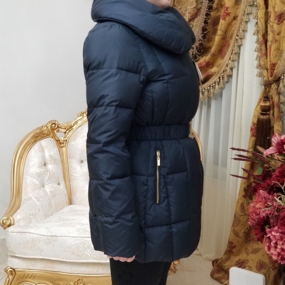 Cole Haan Quilted Oversize Collar Down Coat - Picture 8 of 8